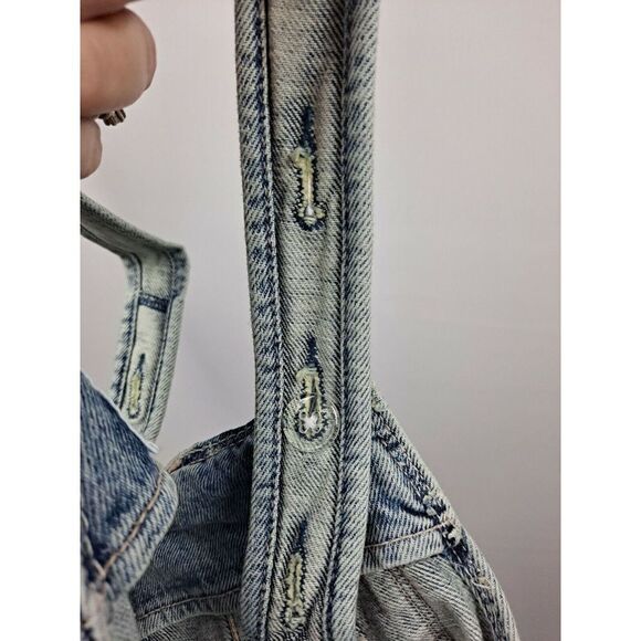 Old Navy Youth Overall,  NWT.   Light Blue Wash,  Size 5. - Picture 12 of 12